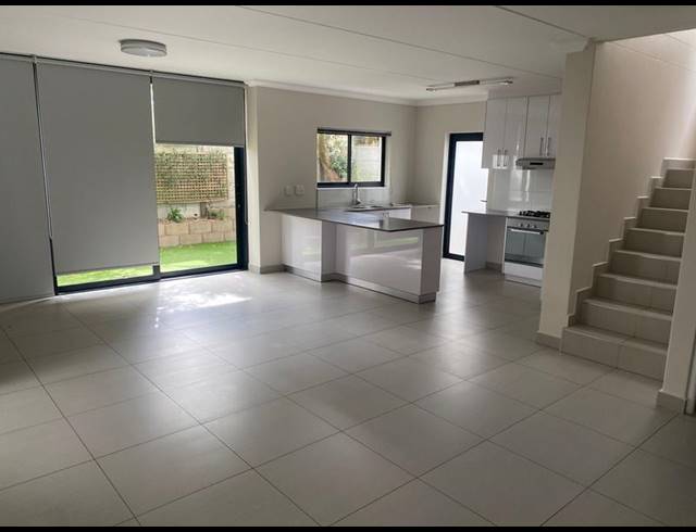 3 BEDROOM PROPERTY TO RENT IN PROTEA HEIGHTS